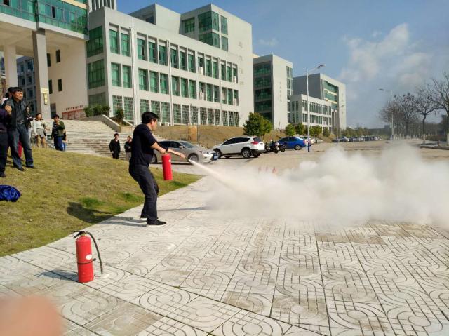 灭火器实操